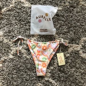 Aurelle Arlo Tie Bottom